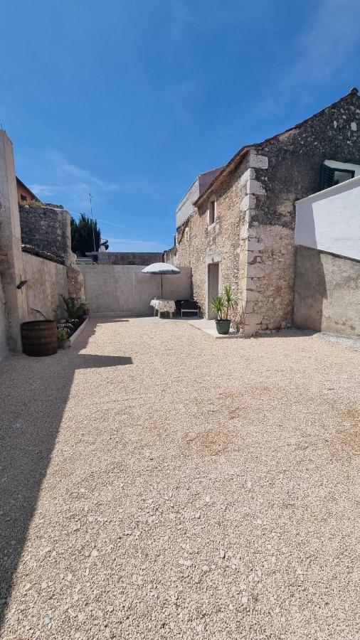 Back To The Future Vila Zadar Exterior foto