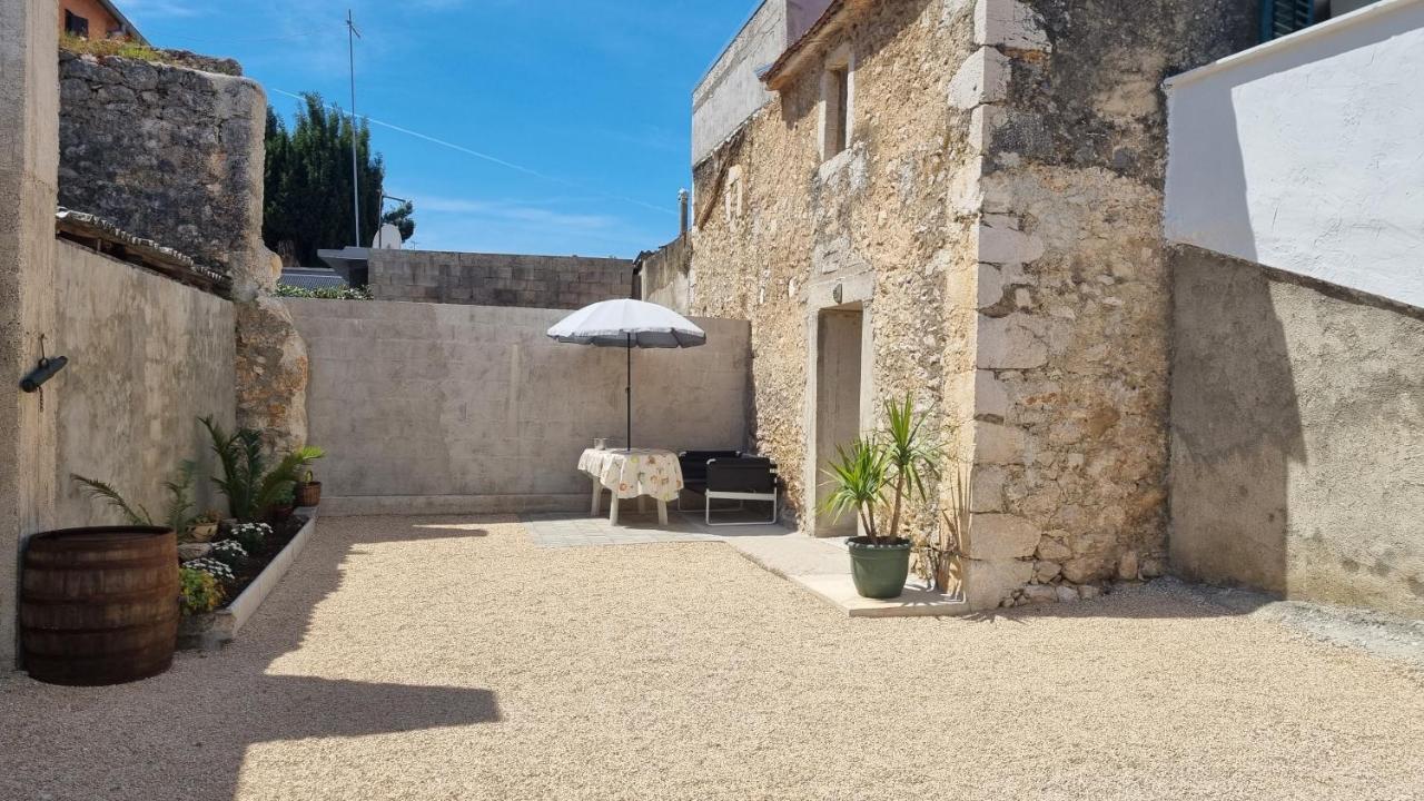 Back To The Future Vila Zadar Exterior foto