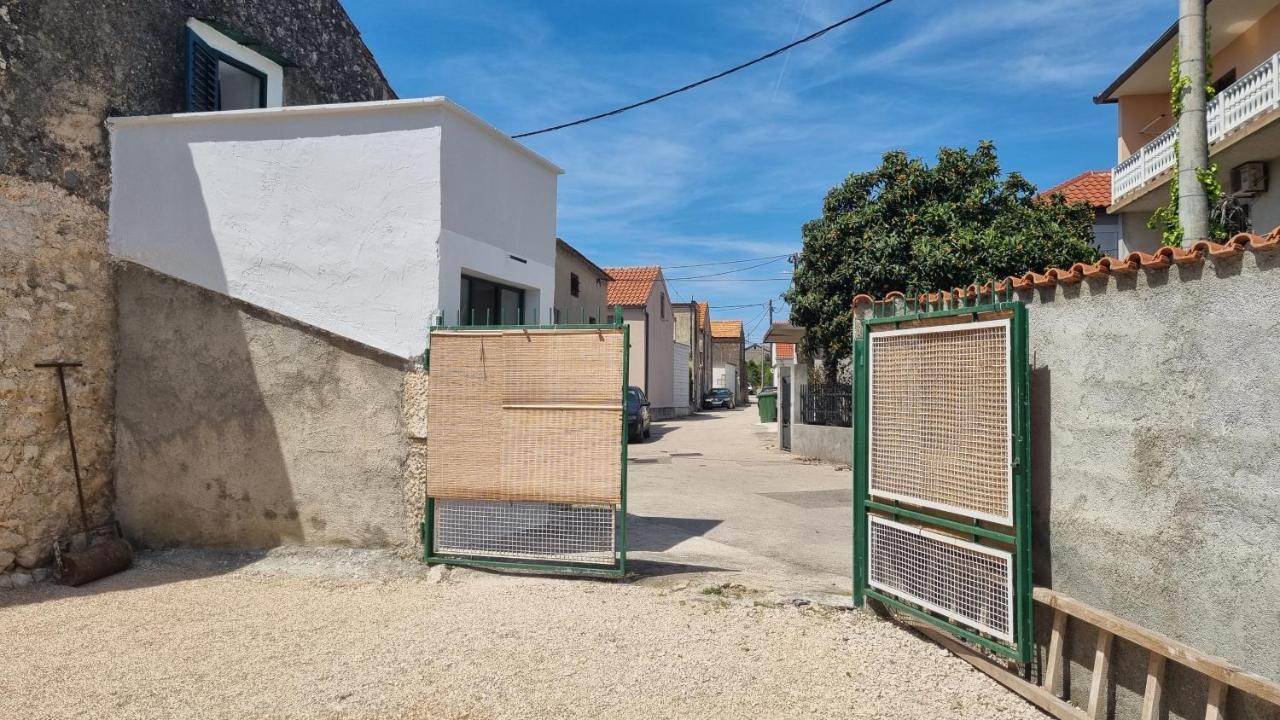 Back To The Future Vila Zadar Exterior foto